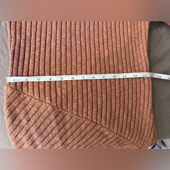 NWT Bohme Elegant Off-Shoulder Asymmetrical Ribbed Knit Maxi Dress Clay Small - Picture 13 of 13